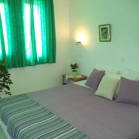 Villa Paradisos Archangelos *