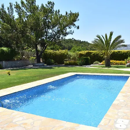 Paradisos Archangelos Archangelos (Rhodes)