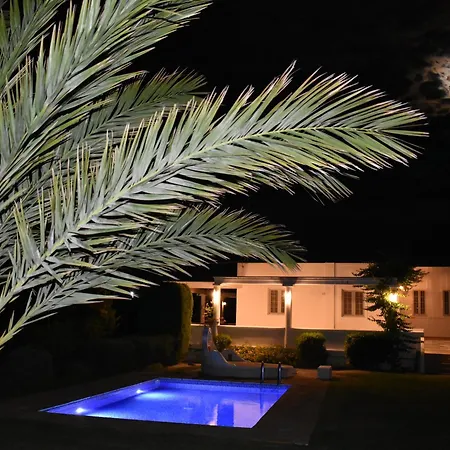 Paradisos Archangelos Villa *